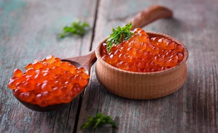 How do you recognize red caviar